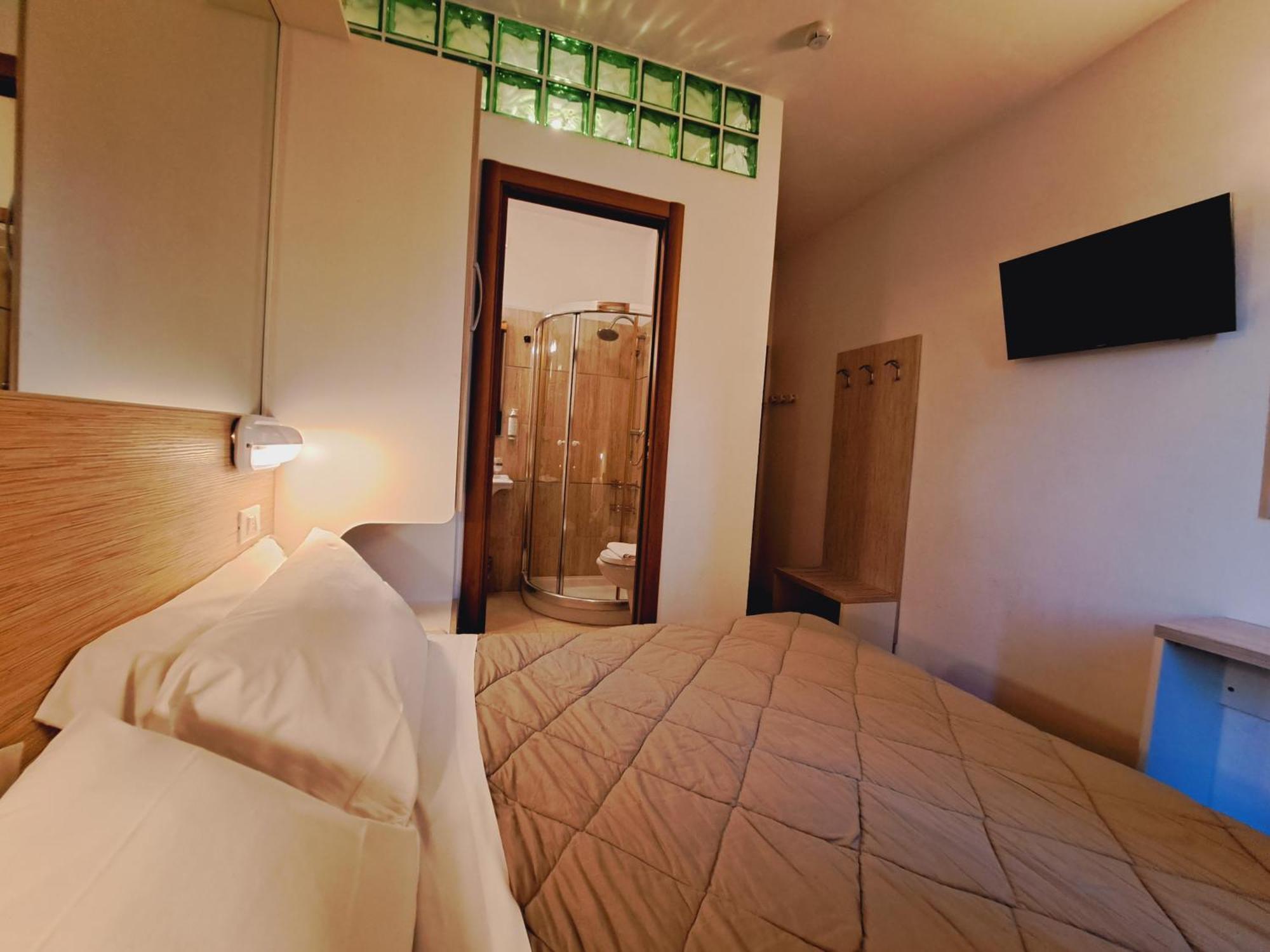 Hotel Butterfly Wellness & Spa 리미니 외부 사진